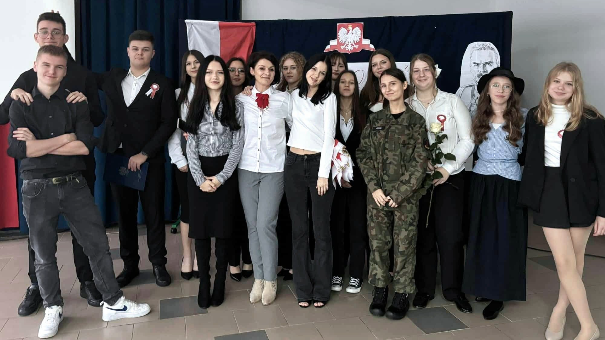 Uczniowie przygotowujący Akademię pod opieką Pani Moniki Jaszuk-Zagrodnik