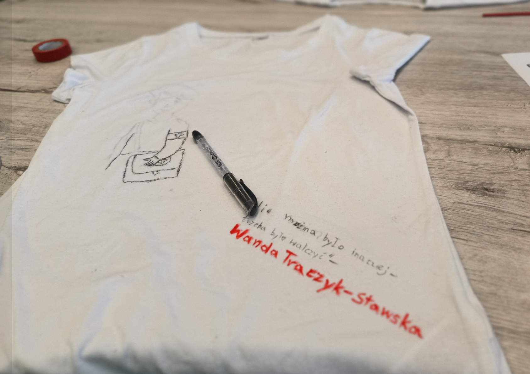 Koszulka wykonana przez Uczennice