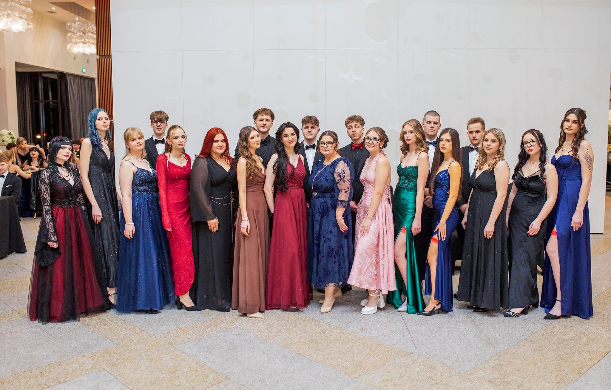 Klasa 5 TL/TAK z wychowawcą - Panią Renatą Misztal